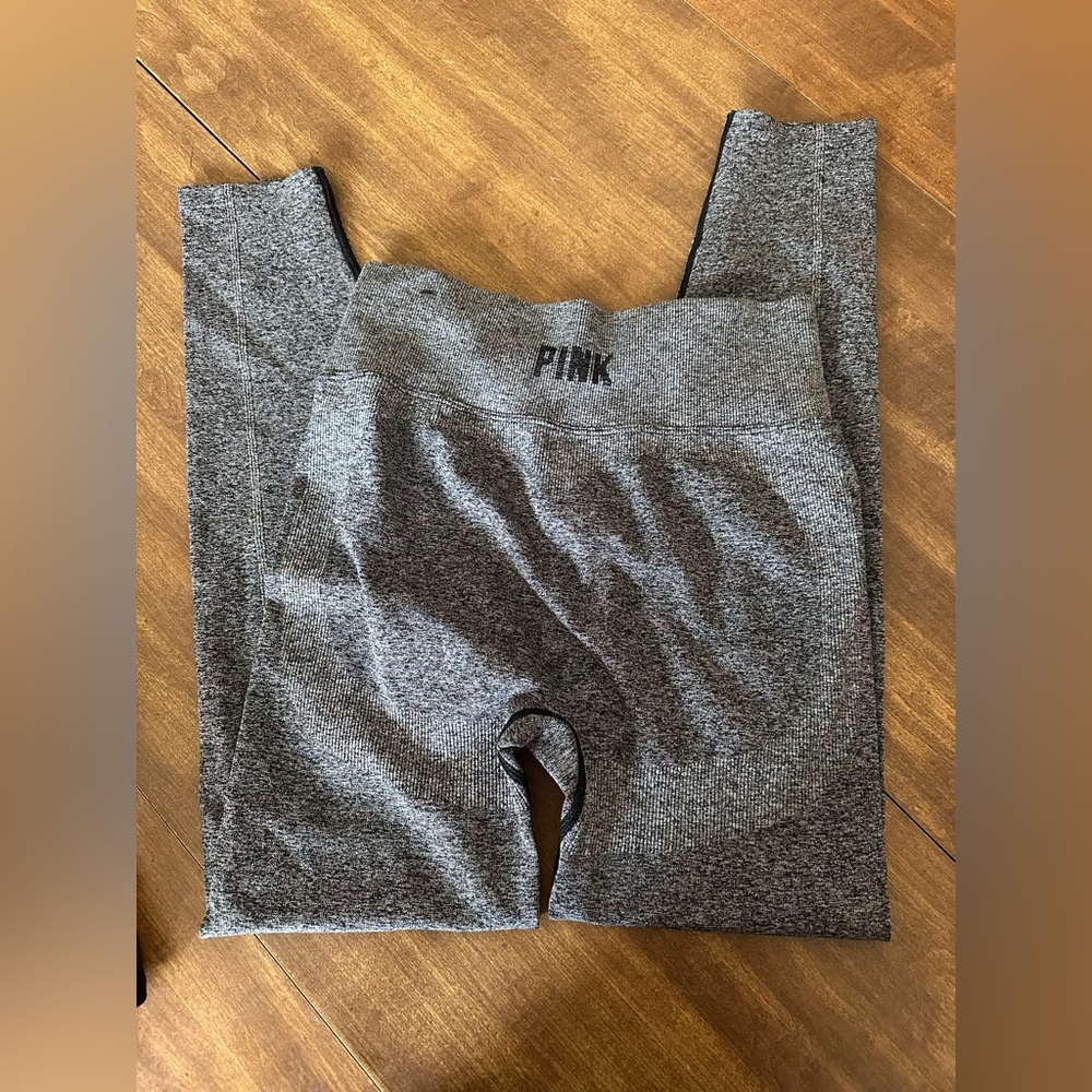 PINK active leggings